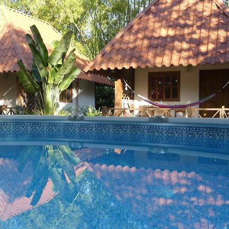 Naturalmente Boutique Bungalows Y Cocina Mediterranea Лас-Лахас Экстерьер фото